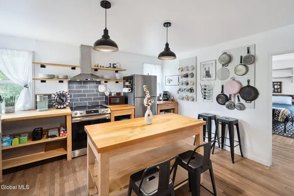 $2,300 | 1136 Enid Road, Summit, NY 12175