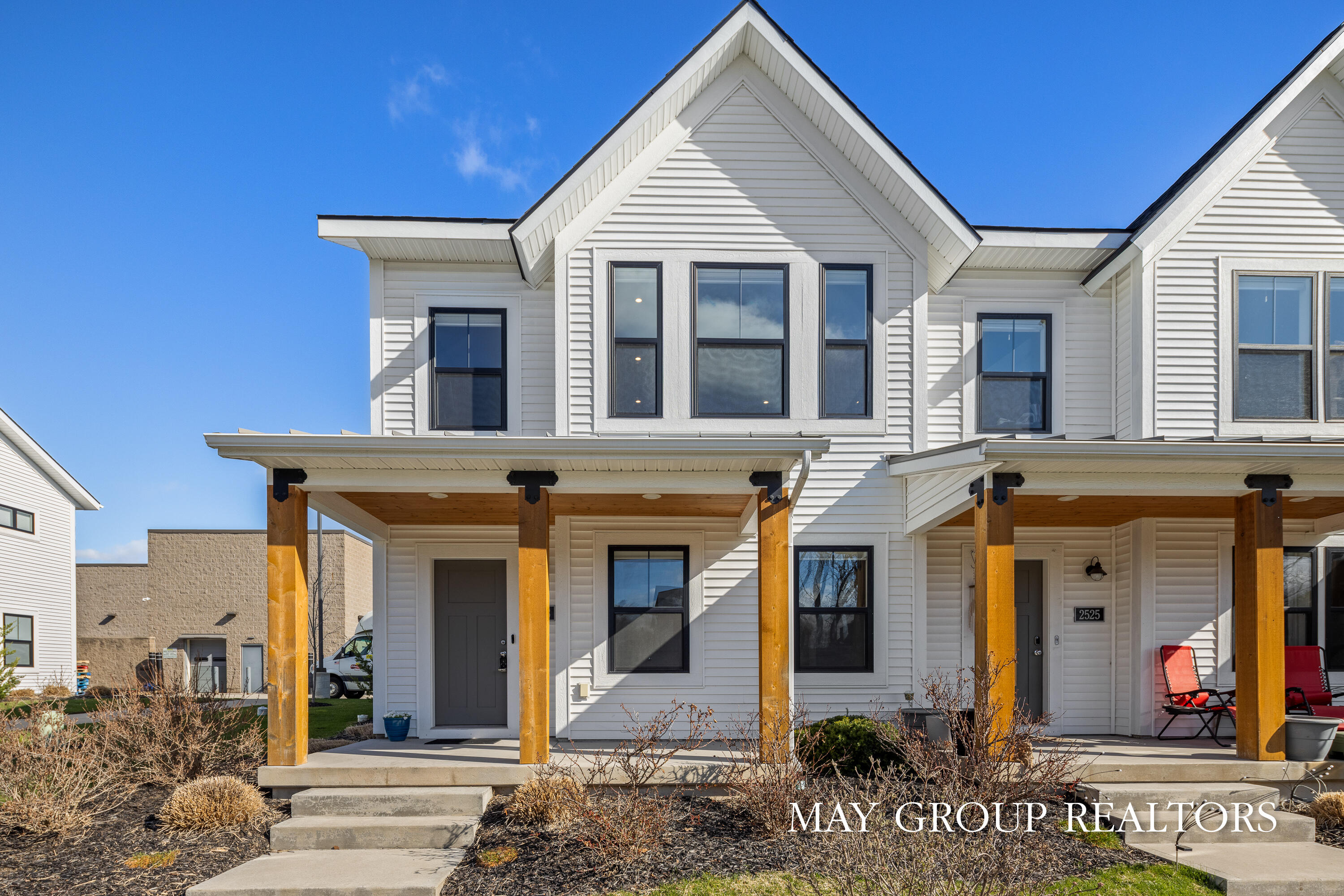 2523 Inverness Road Southeast Grand Rapids, MI 49546 - Photo 1 of 46 2523.Inverness.Rd-3