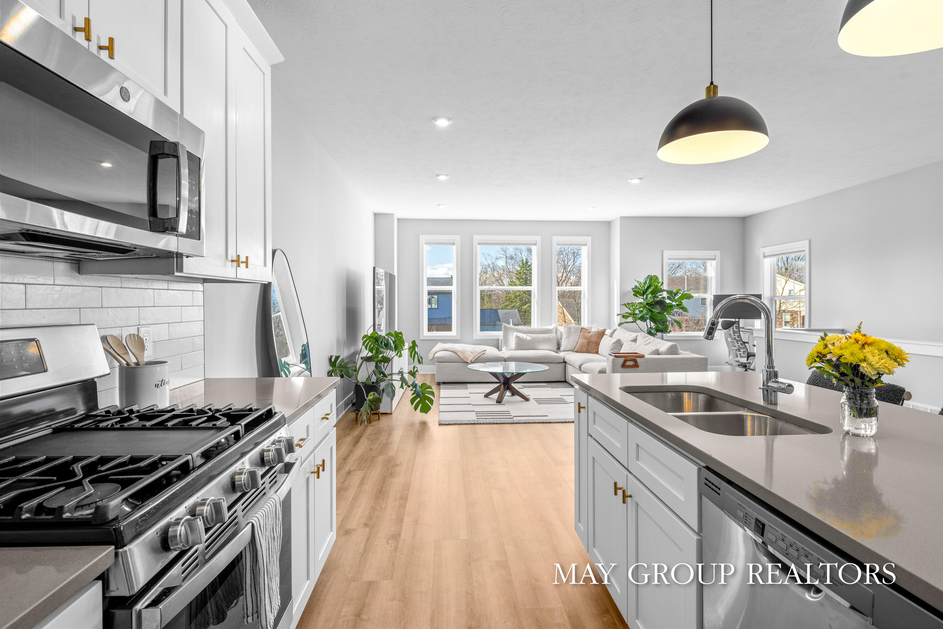 2523 Inverness Road Southeast Grand Rapids, MI 49546 - Photo 18 of 46 2523.Inverness.Rd-18