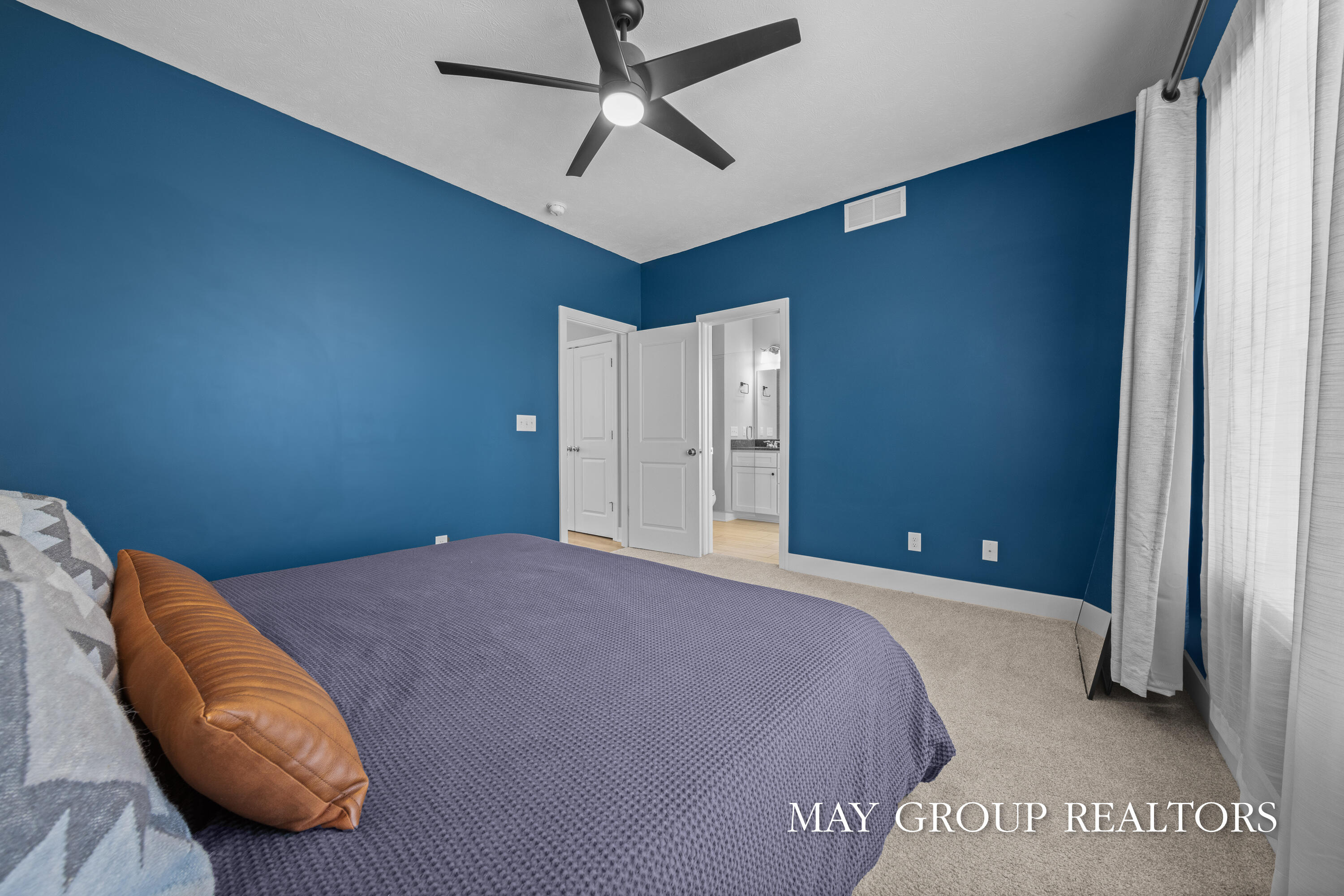 2523 Inverness Road Southeast Grand Rapids, MI 49546 - Photo 25 of 46 2523.Inverness.Rd-25