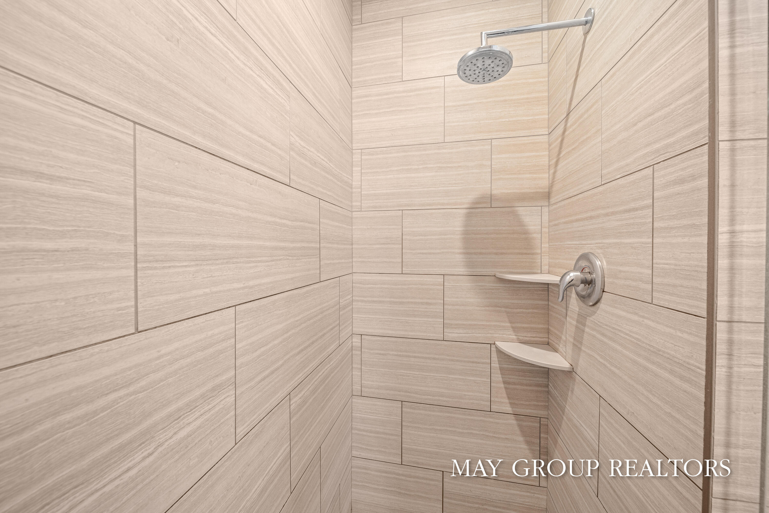 2523 Inverness Road Southeast Grand Rapids, MI 49546 - Photo 27 of 46 2523.Inverness.Rd-27