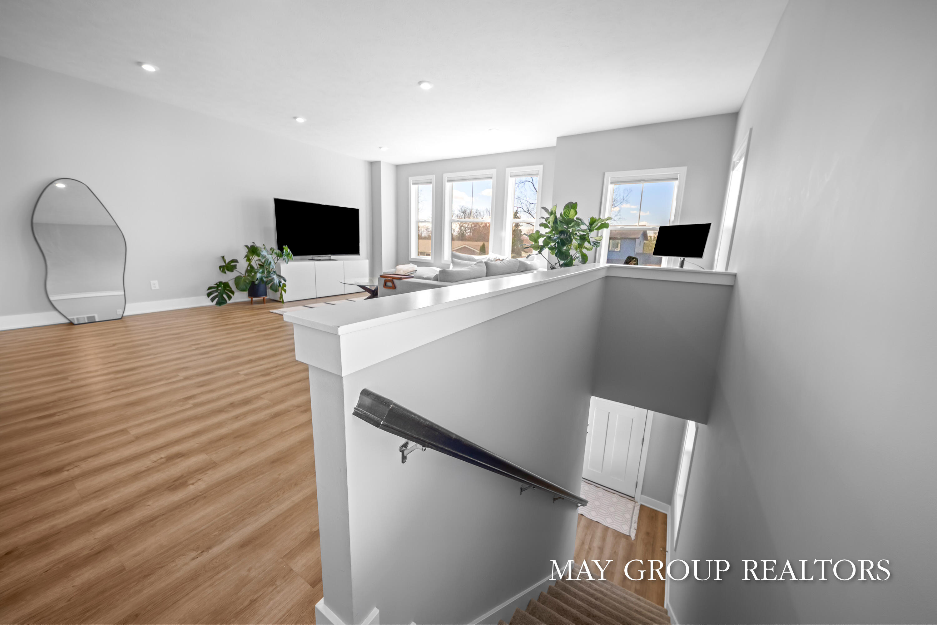 2523 Inverness Road Southeast Grand Rapids, MI 49546 - Photo 30 of 46 2523.Inverness.Rd-30