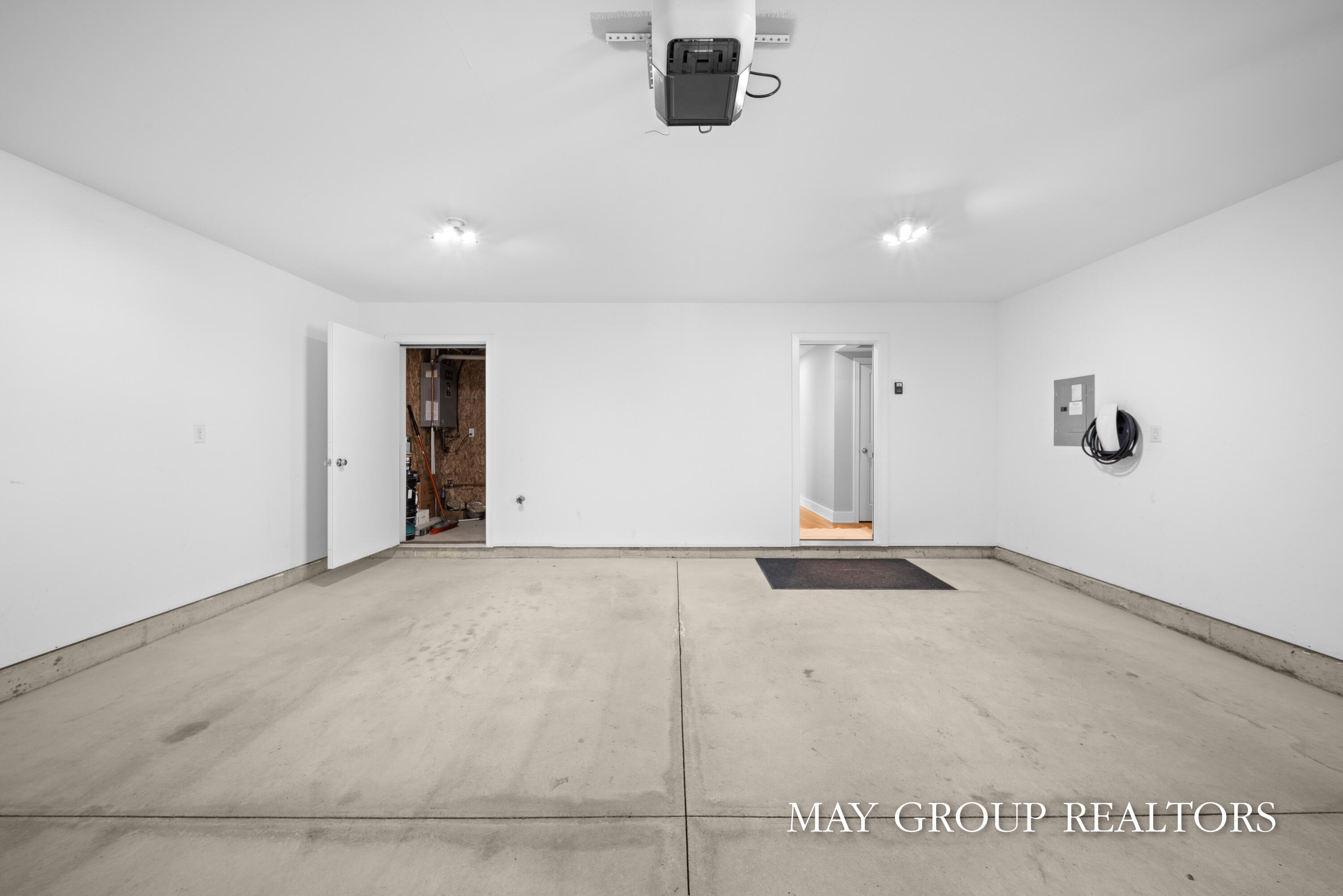 2523 Inverness Road Southeast Grand Rapids, MI 49546 - Photo 39 of 46 2523.Inverness.Rd-40