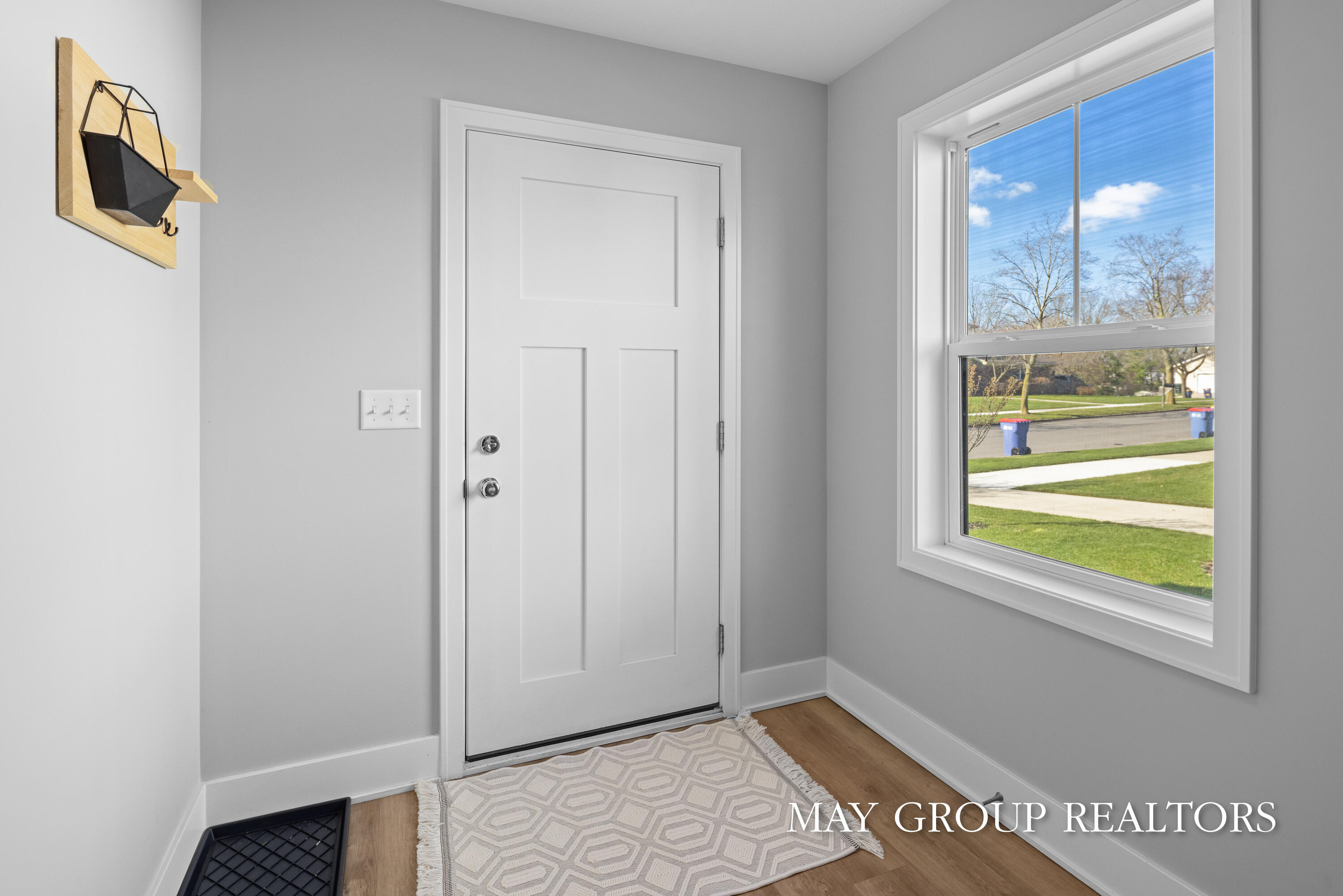 2523 Inverness Road Southeast Grand Rapids, MI 49546 - Photo 6 of 46 2523.Inverness.Rd-6