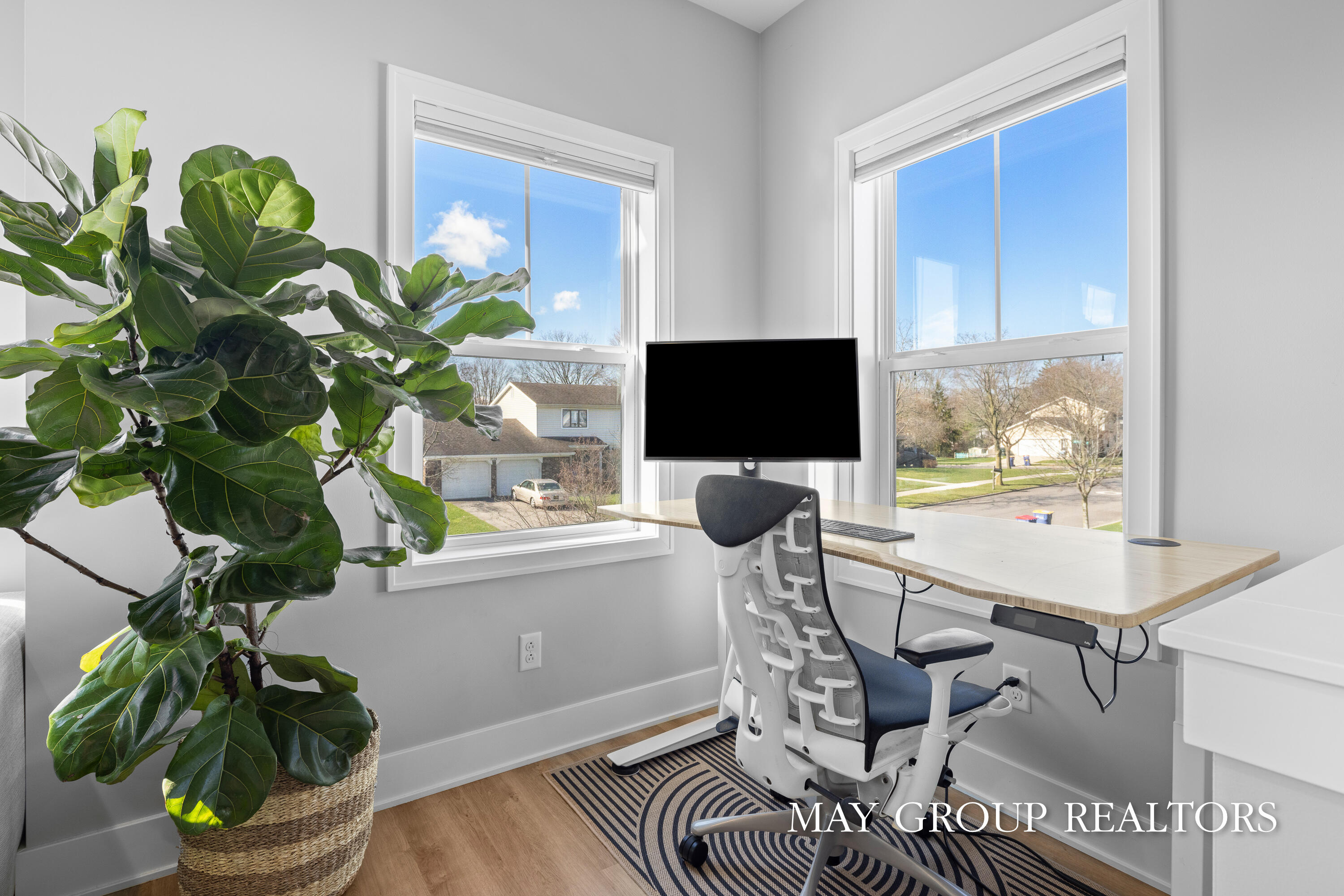 2523 Inverness Road Southeast Grand Rapids, MI 49546 - Photo 10 of 46 2523.Inverness.Rd-10