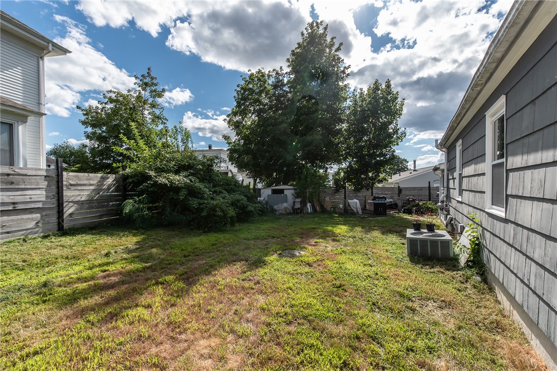 112 Lebrun Avenue Woonsocket, RI 02895 - Photo 13 of 15