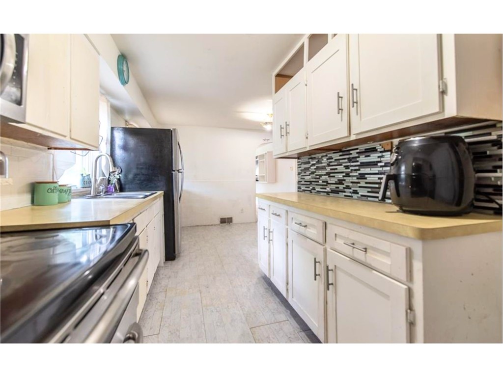 112 Lebrun Avenue Woonsocket, RI 02895 - Photo 10 of 15