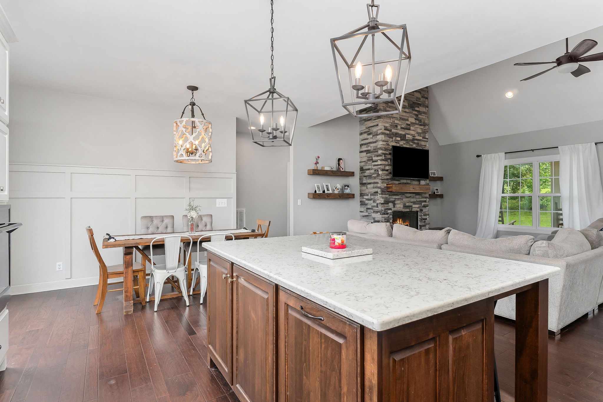 656 Osement Road McMinnville, TN 37110 - Photo 15 of 43 a view of a dining room with furniture and wooden floor
