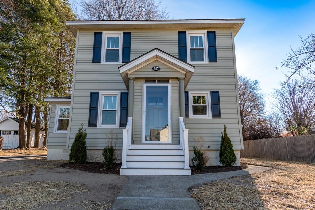 257 Bridge Road Northampton, MA 01062 - Photo 4 of 40