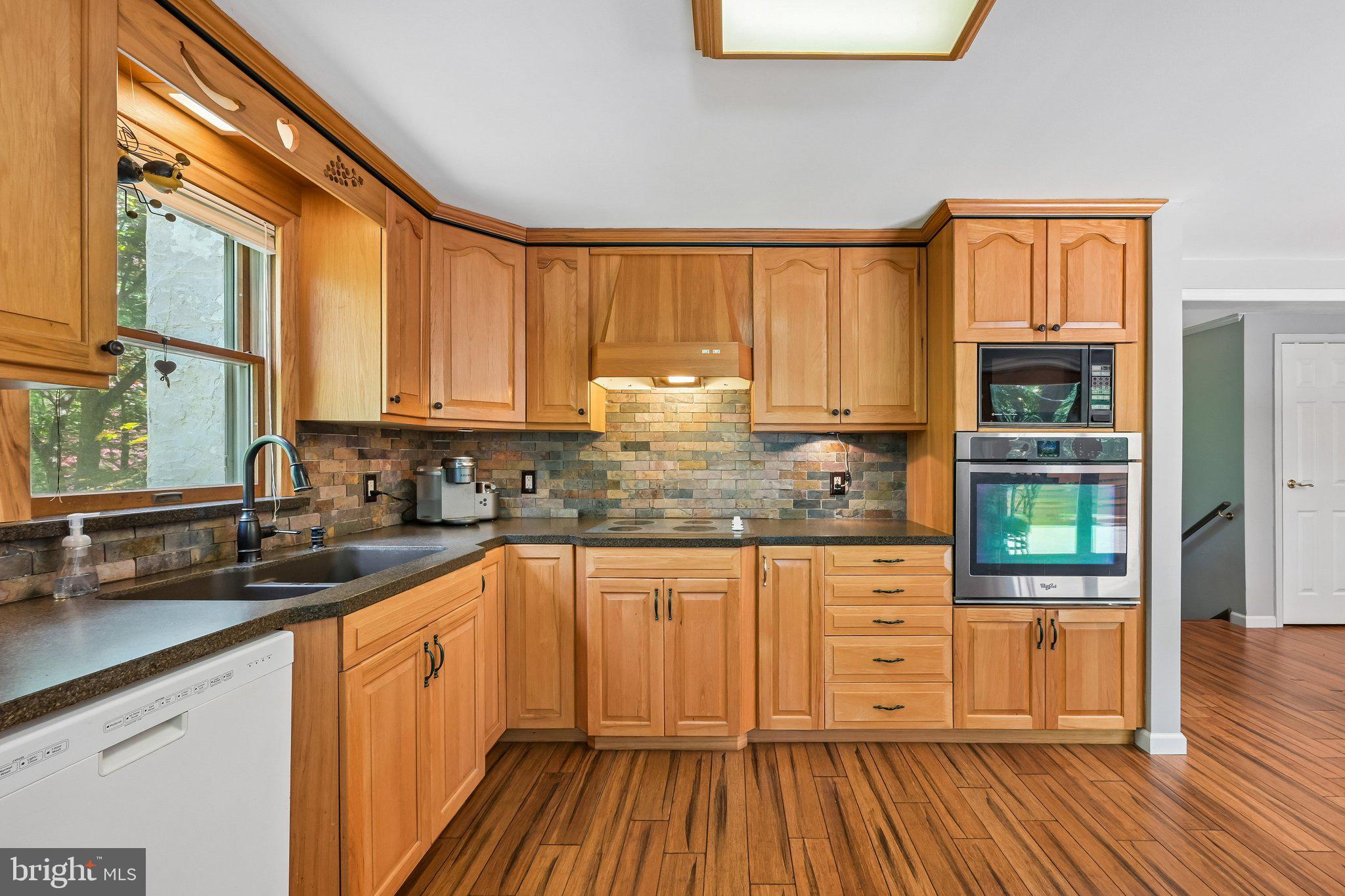 27 Fripps Road Sicklerville, NJ 08081 - Photo 7 of 26 Kitchen with hickory cabinets