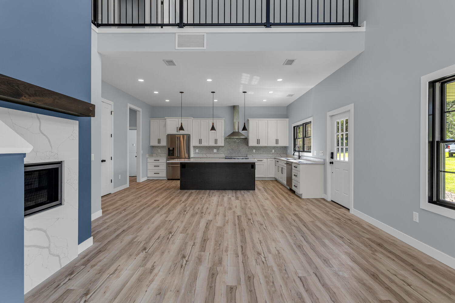 8295 South Jackson Road Clarklake, MI 49234 - Photo 11 of 35 MainFlor2