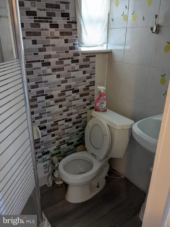 $950 | 1173 Atlantic Avenue, Camden, NJ 08104