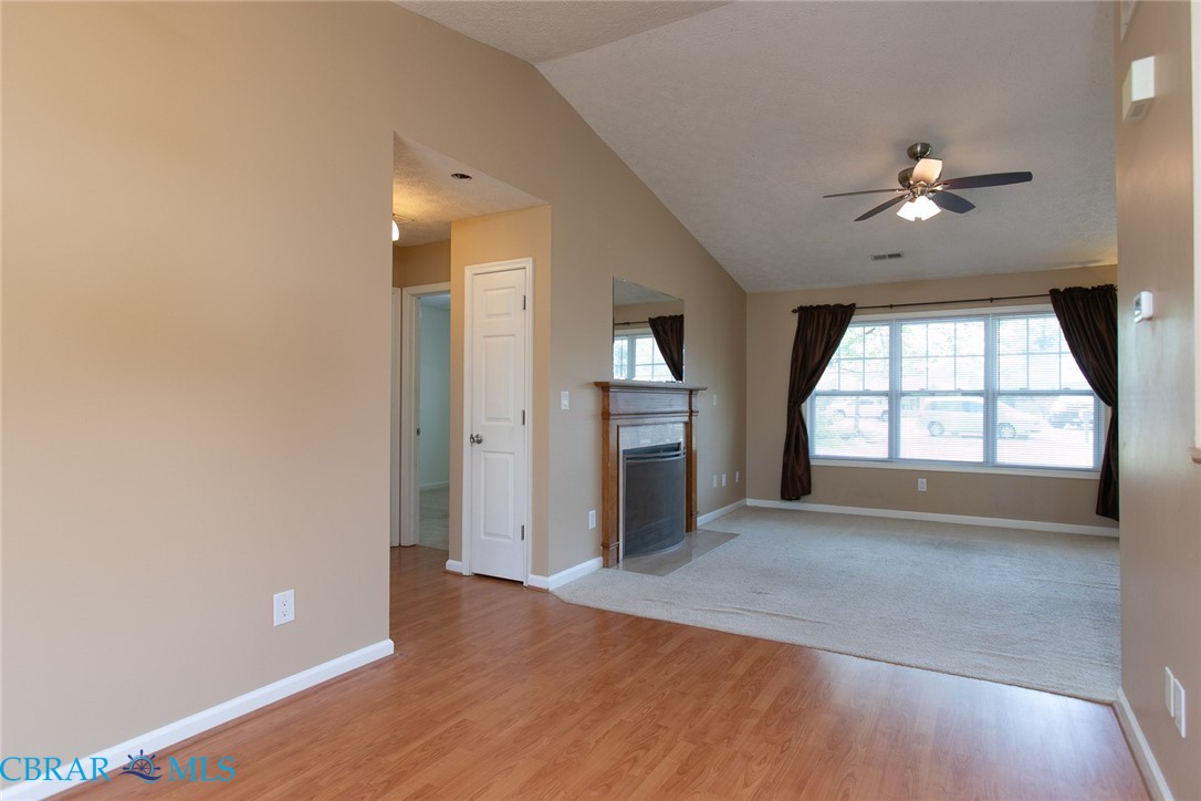 3071 Rachael Lane Hayes, VA 23072 - Photo 4 of 45
