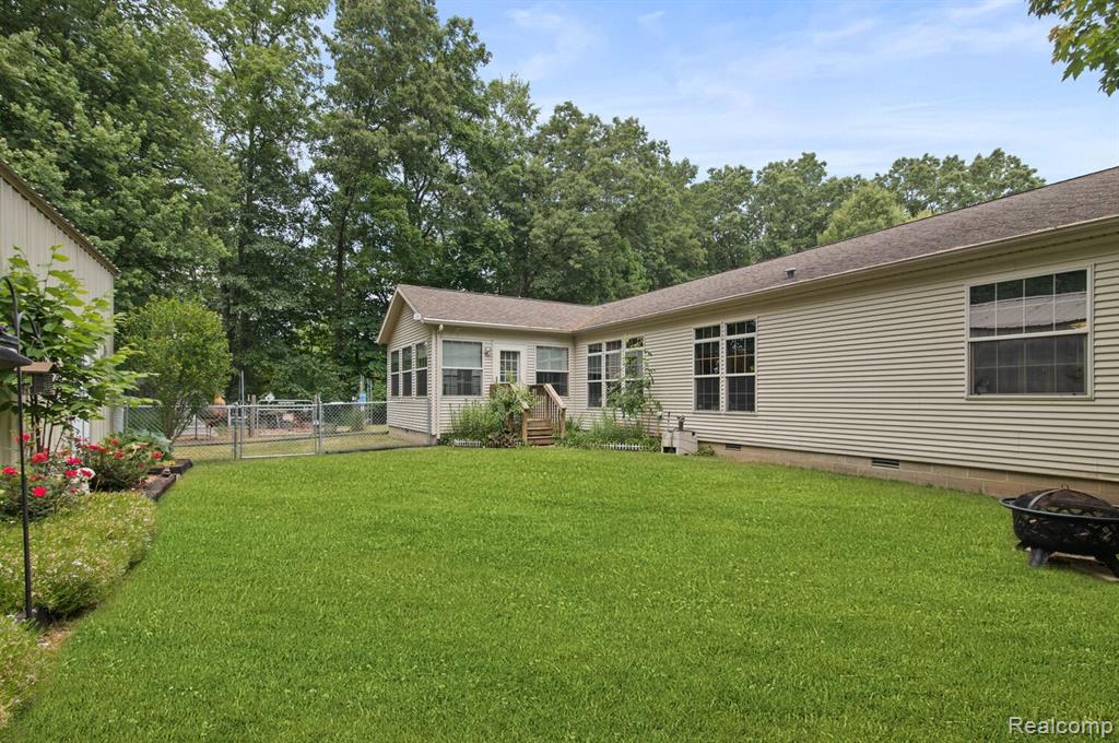 5988 Murray Road Jackson, MI 49201 - Photo 32 of 36