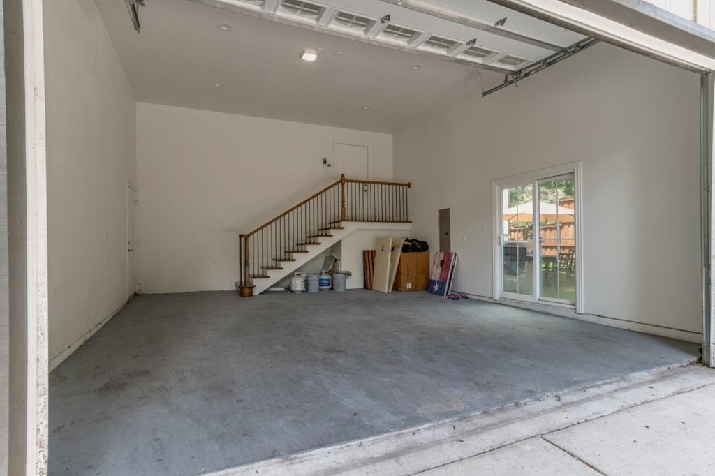 1000 Cameron Avenue Dallas, TX 75223 - Photo 30 of 38