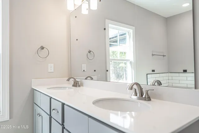 $489,000 | 1001 Ivory Lane, West End, NC 27376