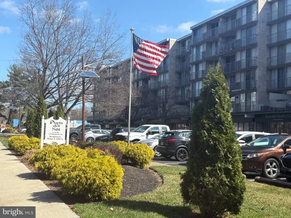 $139,000 | 401 Cooper Landing Road, Unit 428, Cherry Hill, NJ 08002