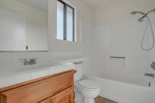 $439,000 | 1535 Springville Way, Turlock, CA 95380