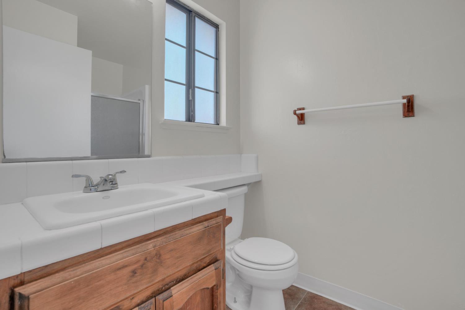 1535 Springville Way Turlock, CA 95380 - Photo 22 of 30