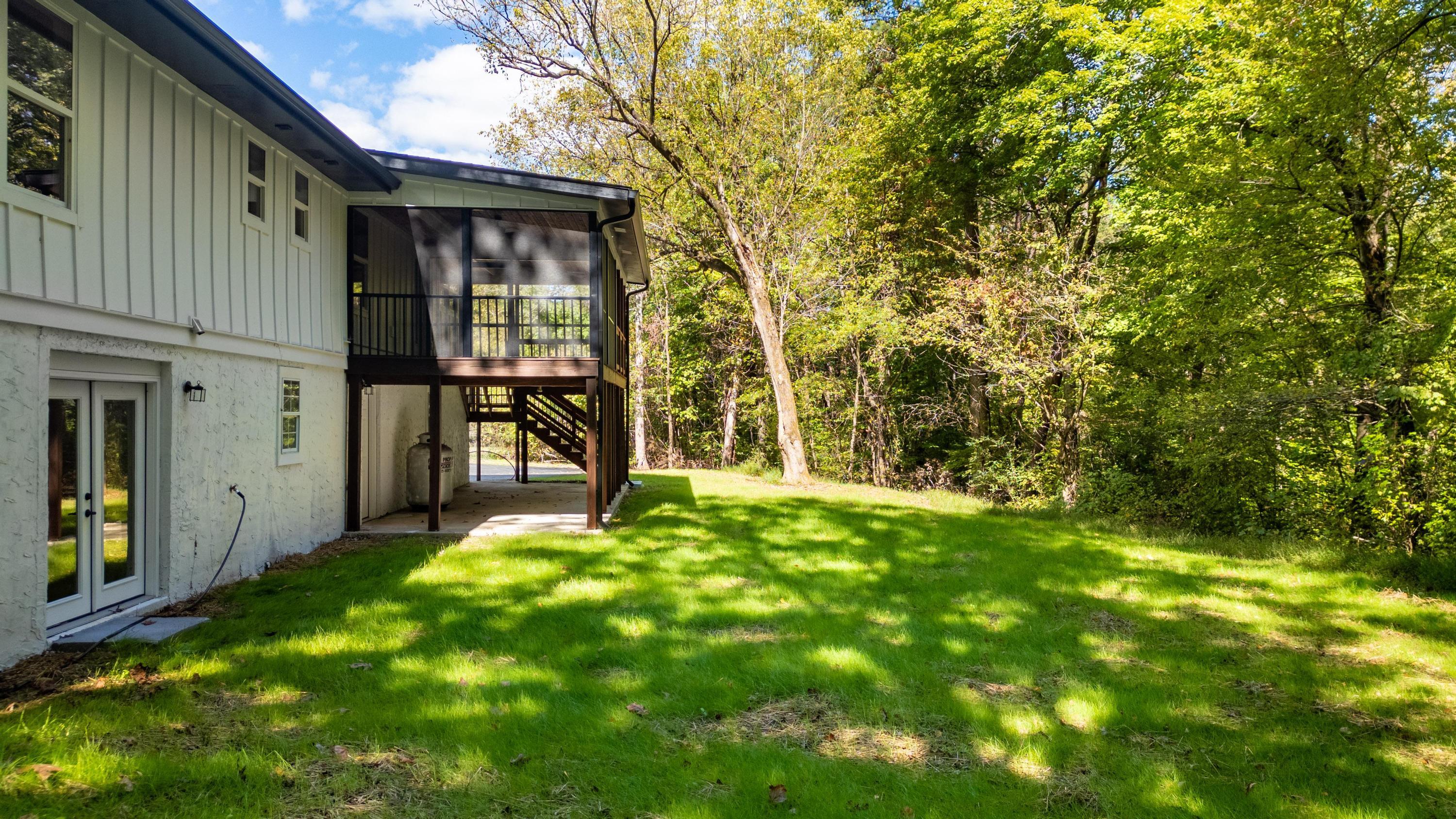 7740 Harper Road Hixson, TN 37343 - Photo 37 of 41 Backyard