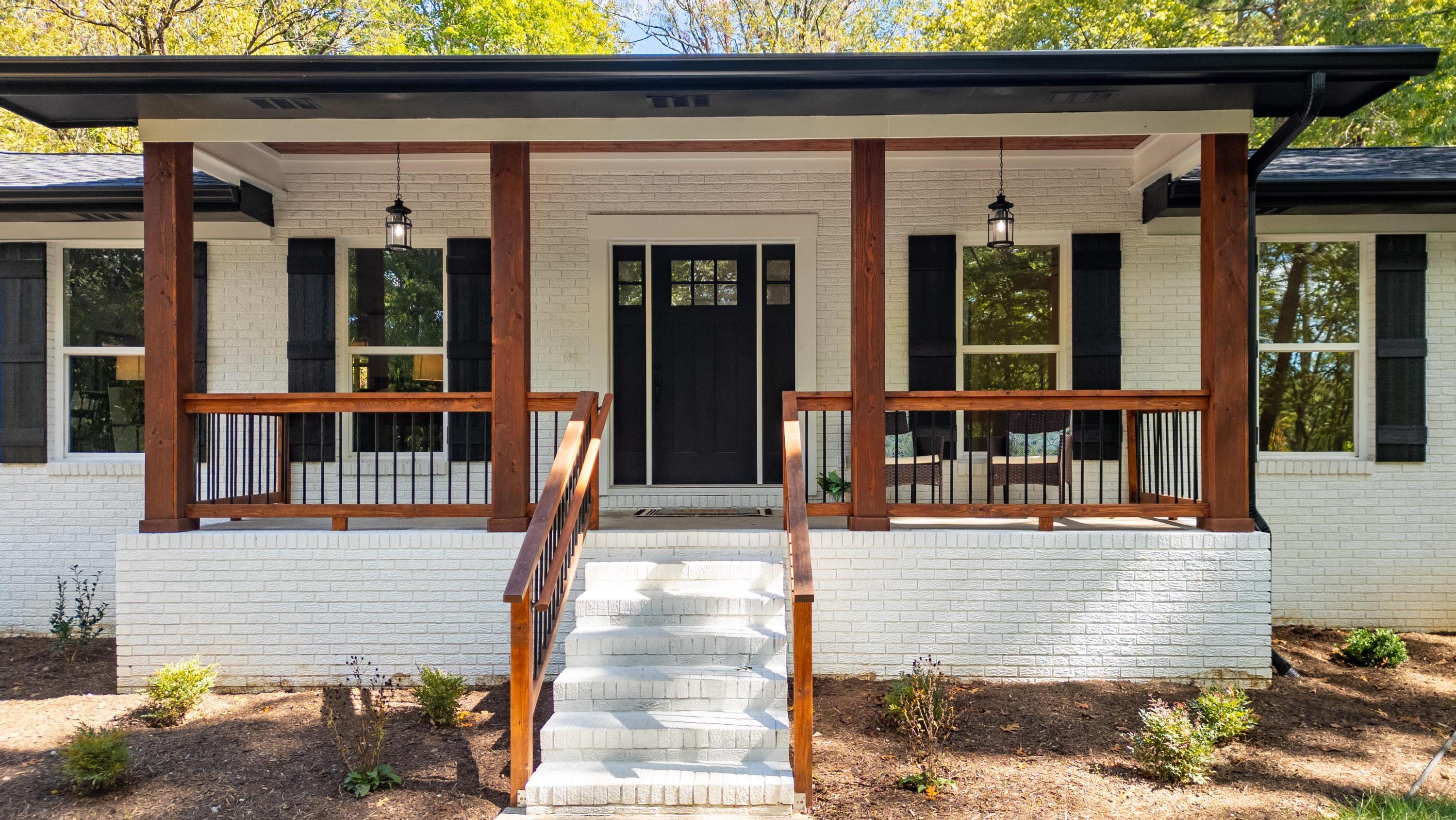 7740 Harper Road Hixson, TN 37343 - Photo 5 of 41 Front Entrance