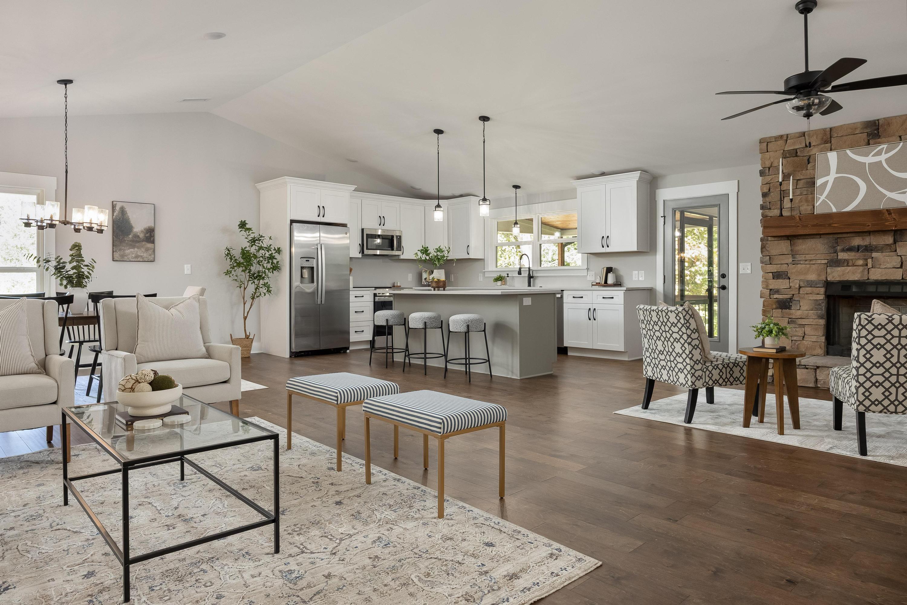 7740 Harper Road Hixson, TN 37343 - Photo 8 of 41 Open Living Space