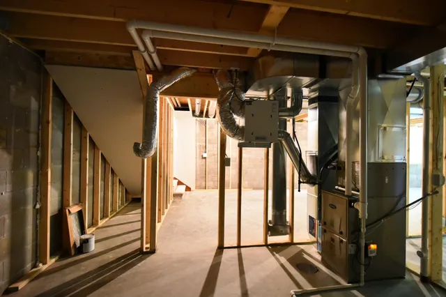 $324,900 | 2031 East 20th Street, Zumbrota, MN 55992