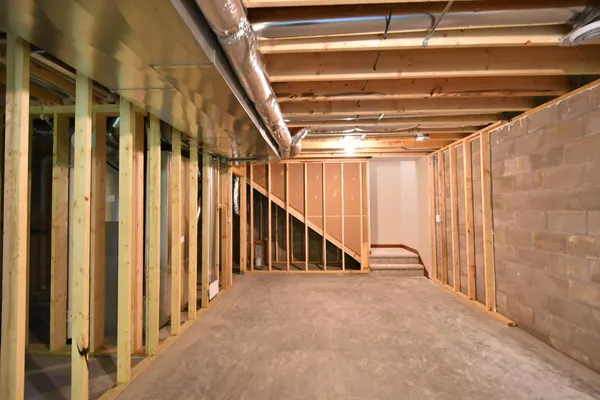 $364,900 | 2031 East 20th Street, Zumbrota, MN 55992