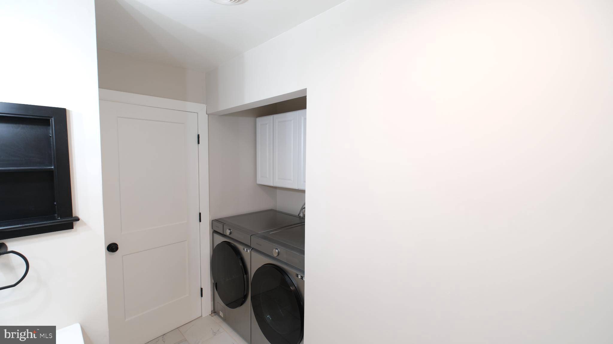 124 East Park Avenue Ranson, WV 25438 - Photo 23 of 23 a utility room with dryer and washer