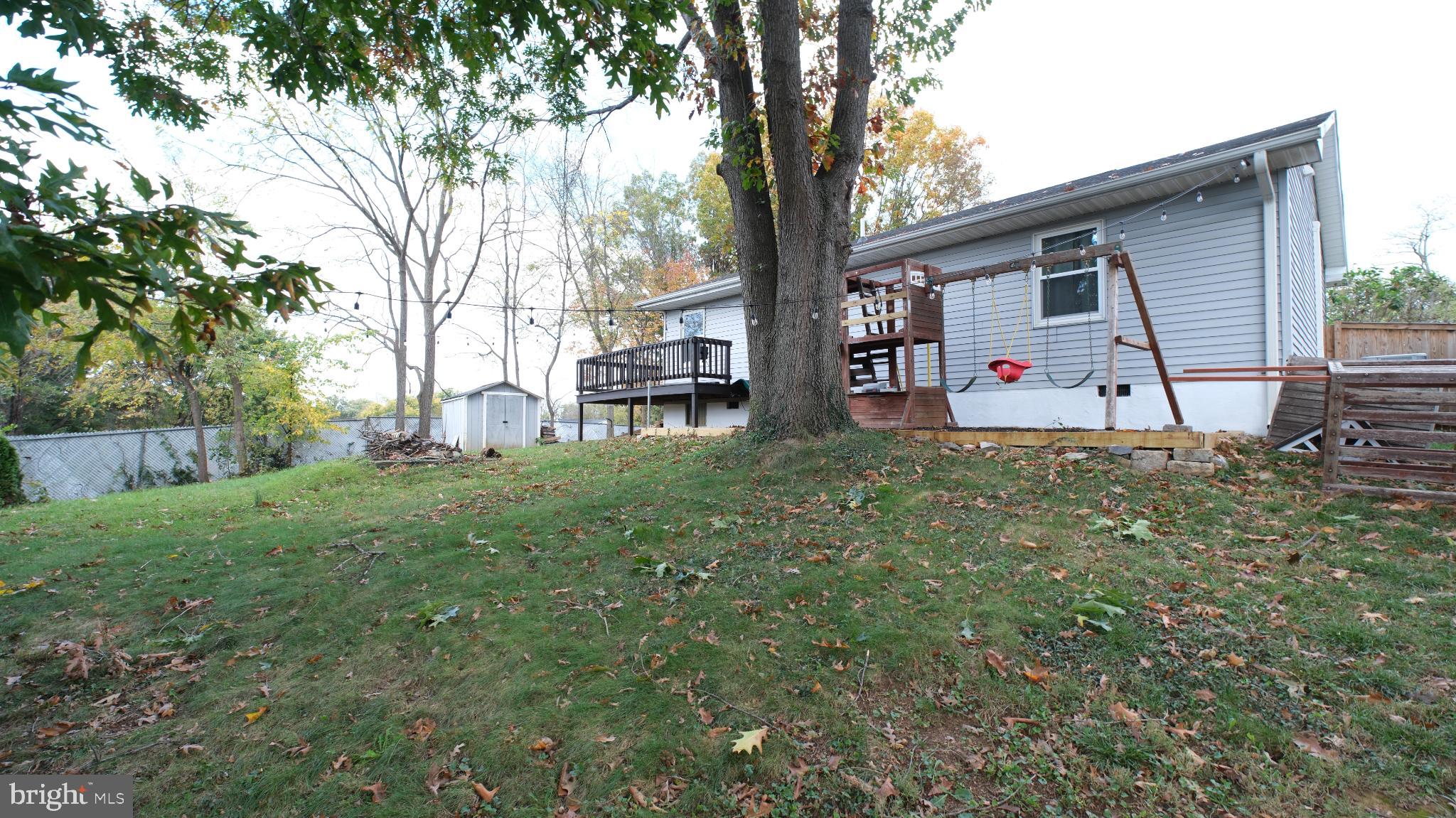 124 East Park Avenue Ranson, WV 25438 - Photo 4 of 23 a house view with a garden space