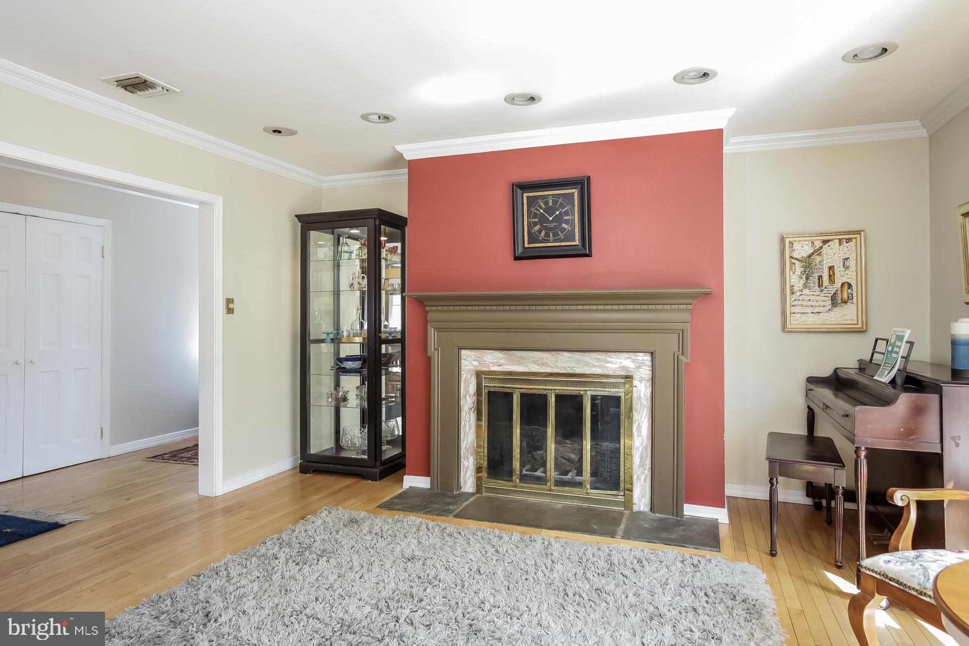 21 Llanberris Road Bala Cynwyd, PA 19004 - Photo 3 of 35 Gallery Image 3