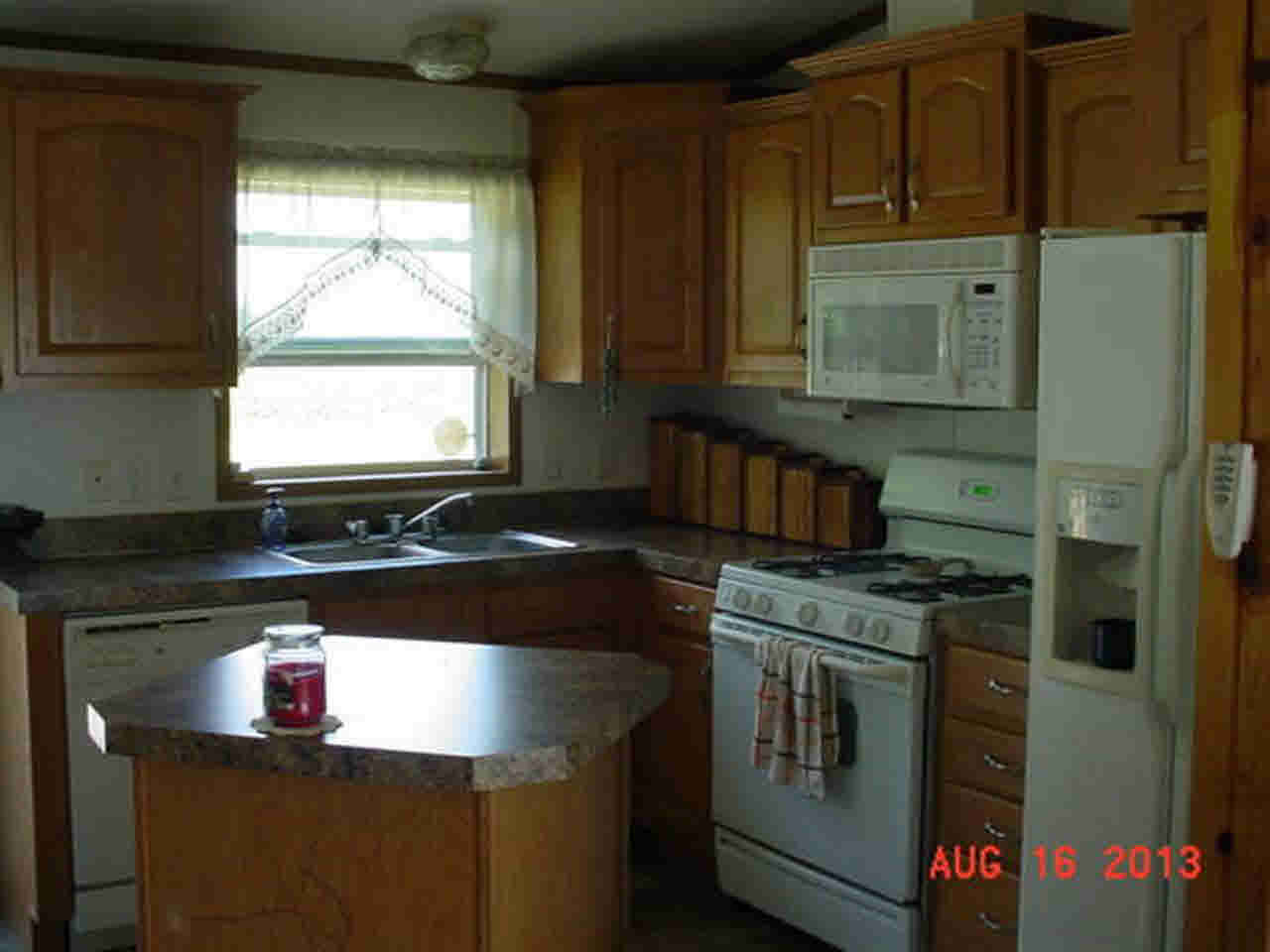 7520 North Baker Road Fremont, IN 46737 - Photo 5 of 19