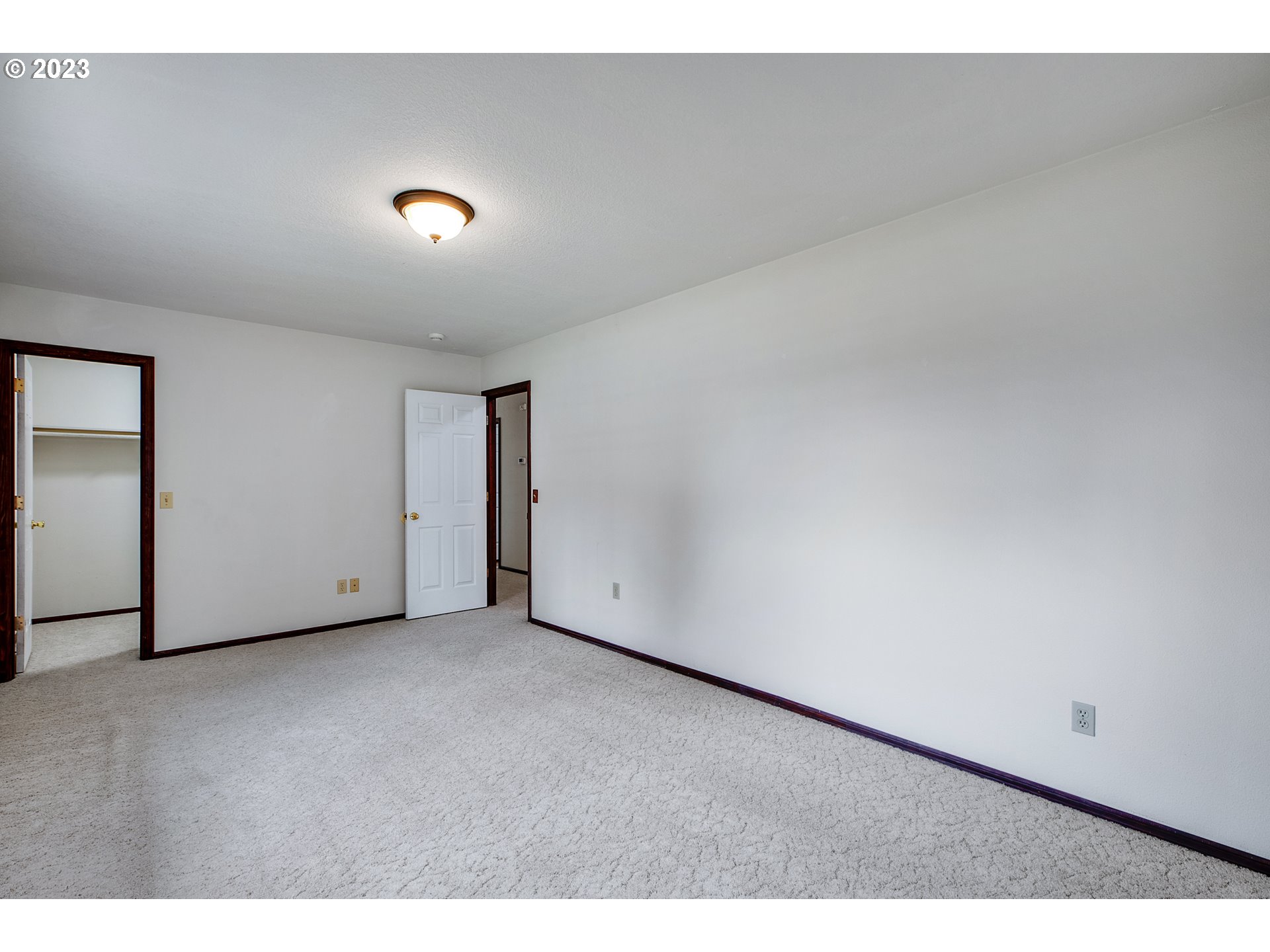 14625 Ehlen Road Northeast Aurora, OR 97002 - Photo 29 of 47 Bedroom