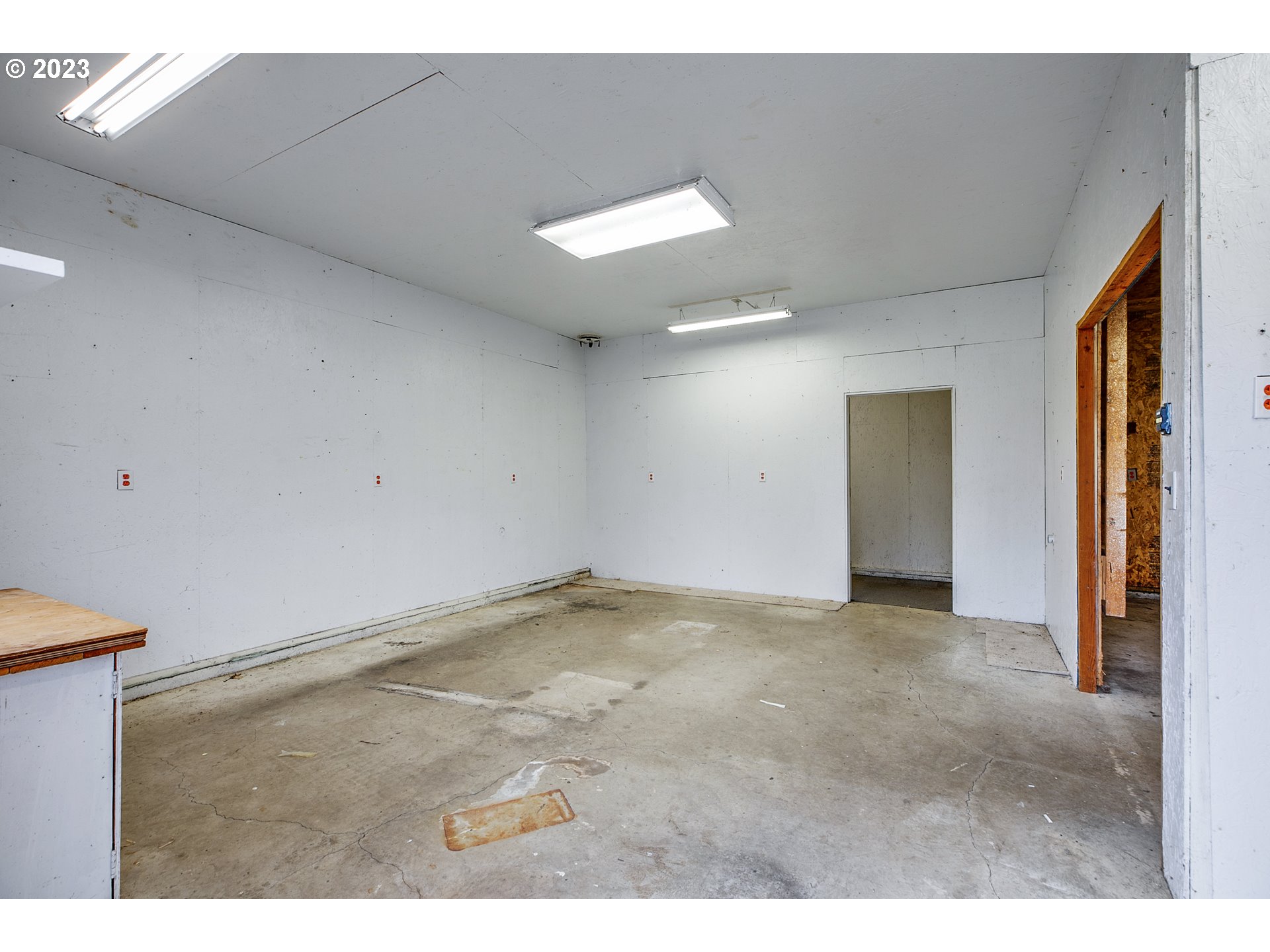 14625 Ehlen Road Northeast Aurora, OR 97002 - Photo 43 of 47 Shop