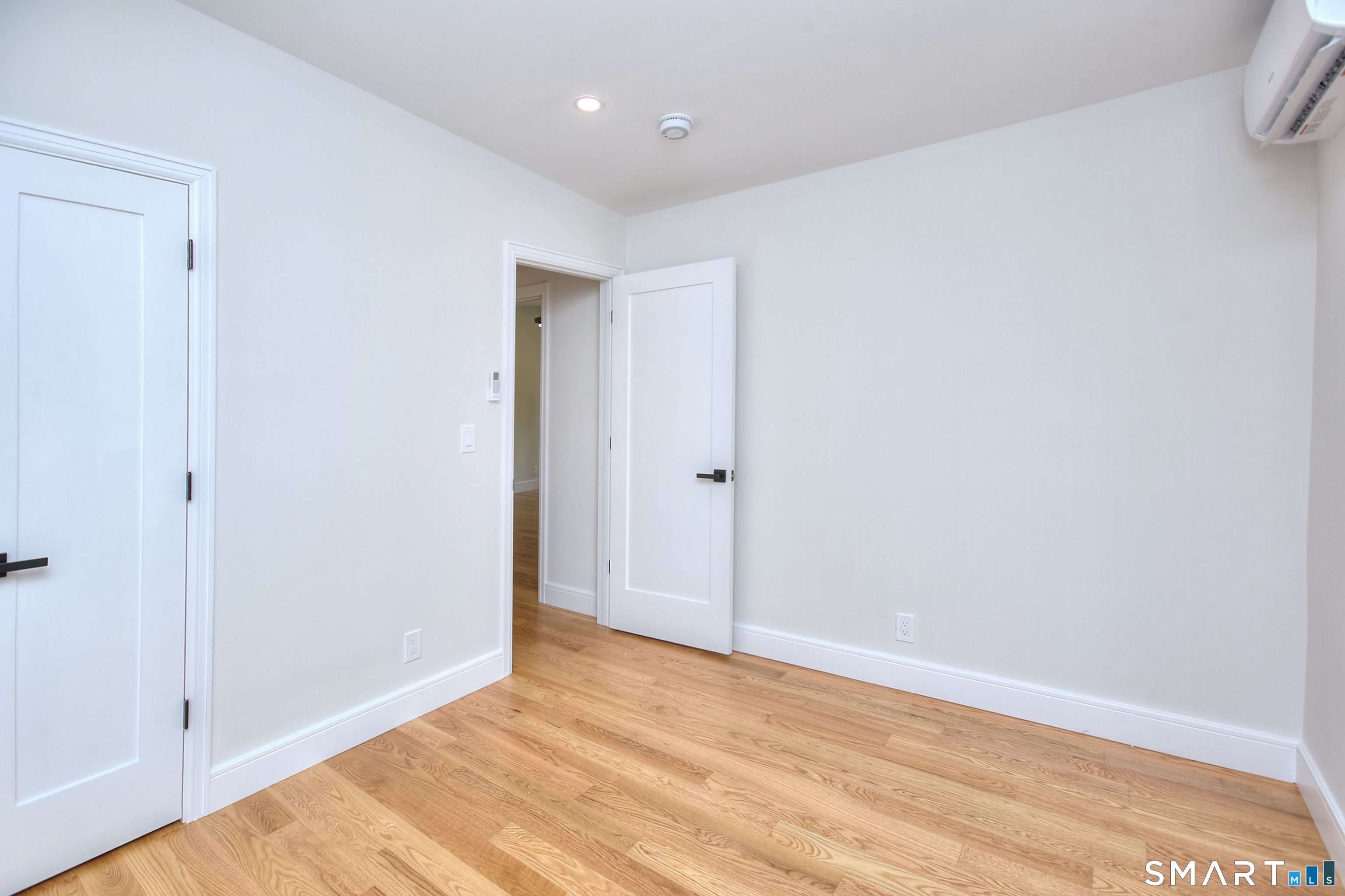 128 Linley Drive Fairfield, CT 06825 - Photo 25 of 39