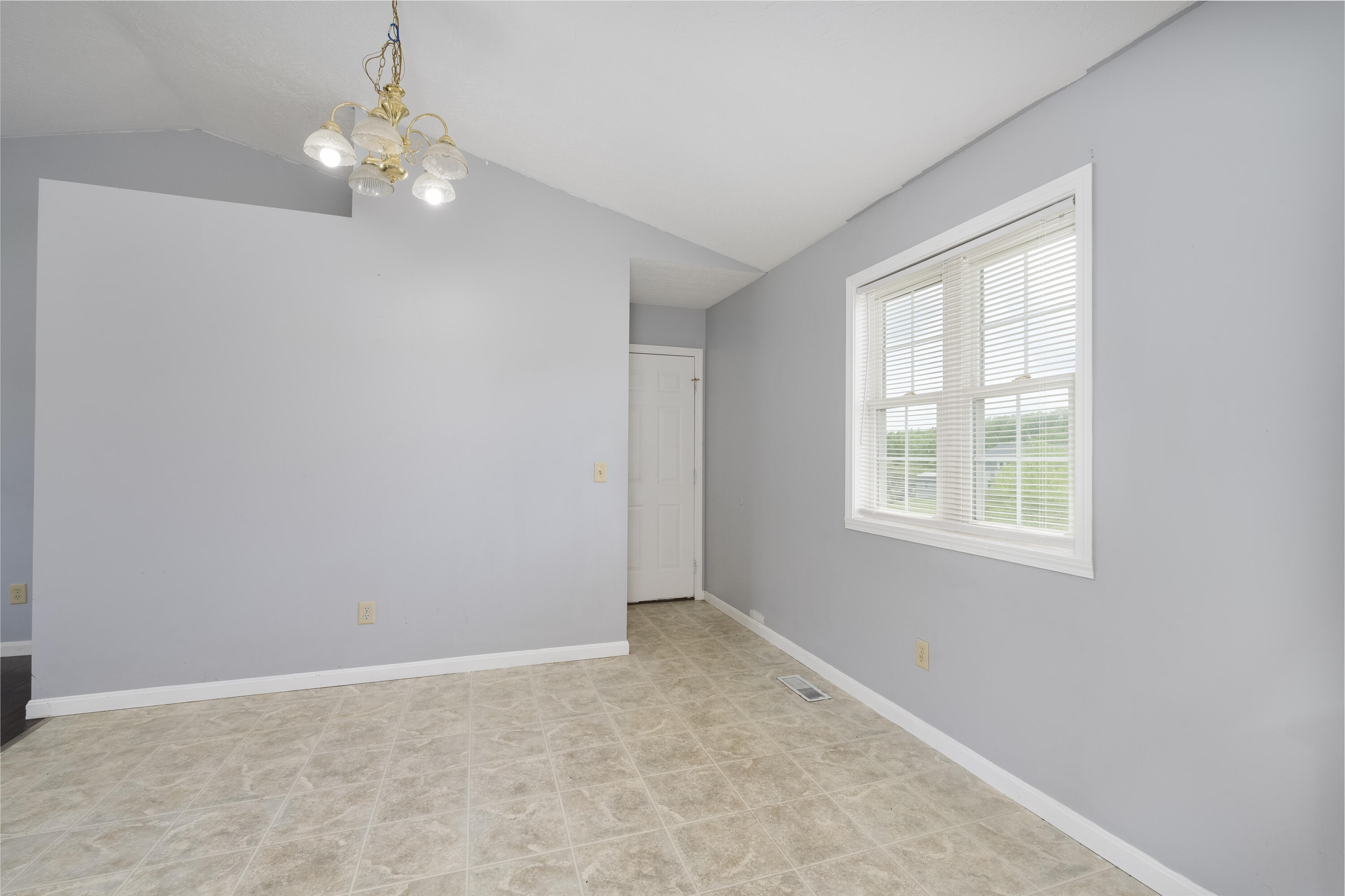 89 Cr-1082 Butler, KY 41006 - Photo 14 of 27 Gallery Image 14