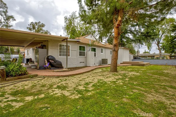 $1,195,000 | 15556 Valerio Street, Van Nuys, CA 91406