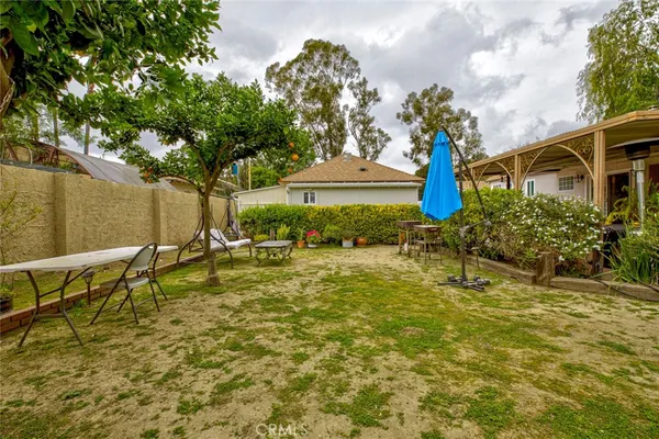 $1,195,000 | 15556 Valerio Street, Van Nuys, CA 91406