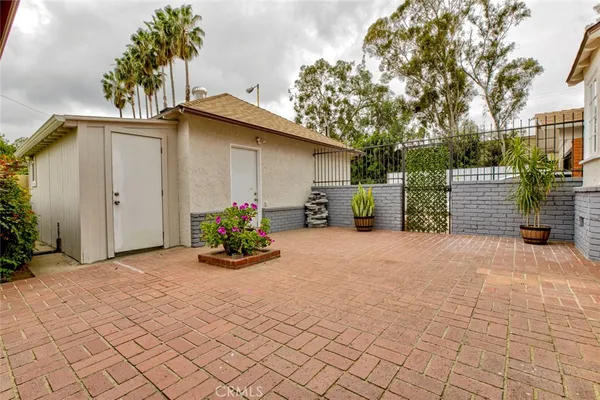 $1,195,000 | 15556 Valerio Street, Van Nuys, CA 91406