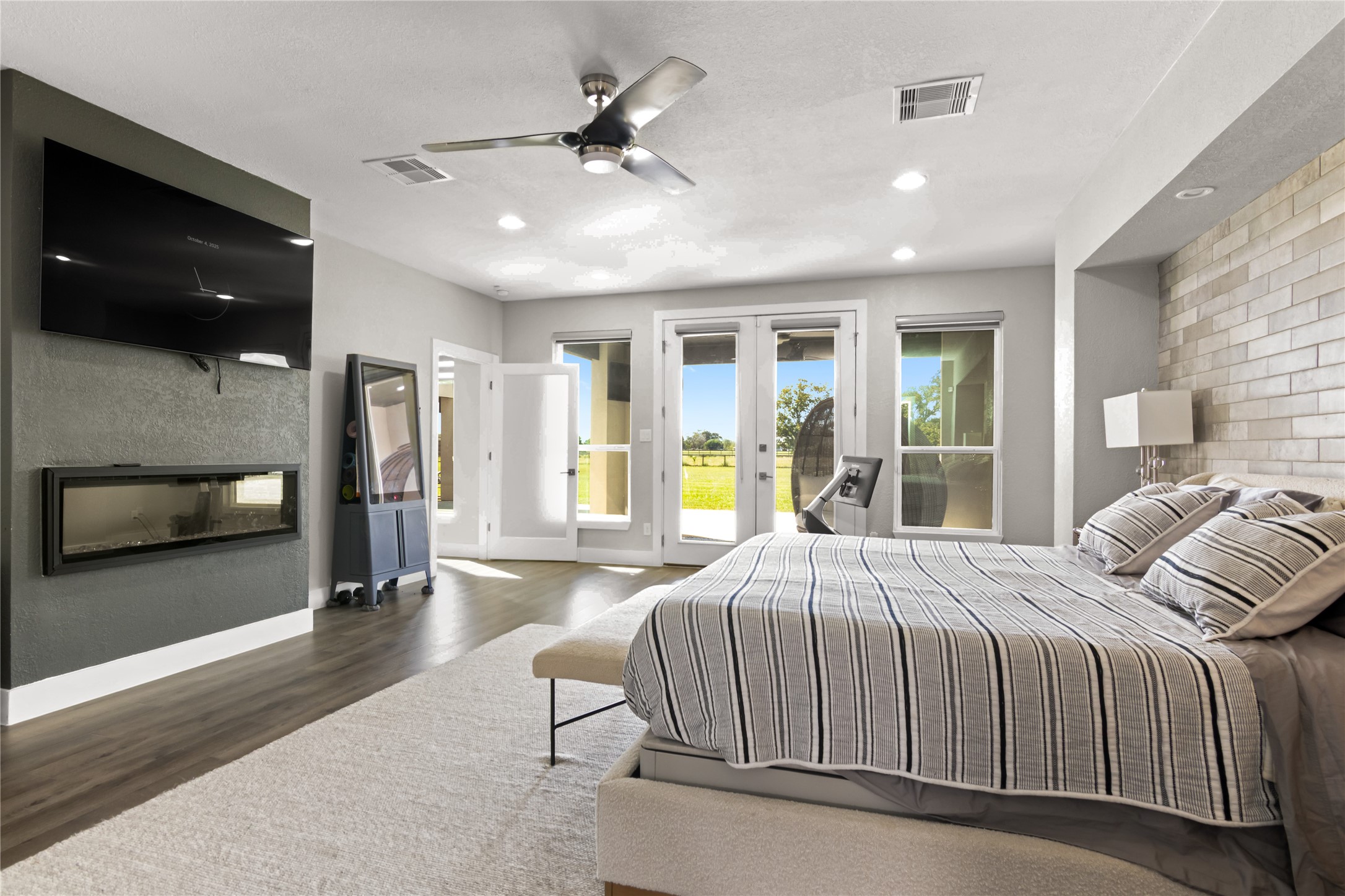 23102 FM 521 Road Angleton, TX 77515 - Photo 18 of 40