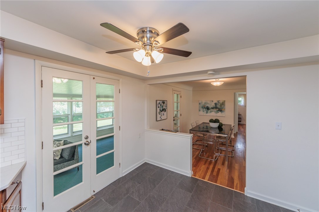 4908 Emmet Road Cleveland, OH 44124 - Photo 10 of 35 Gallery Image 10