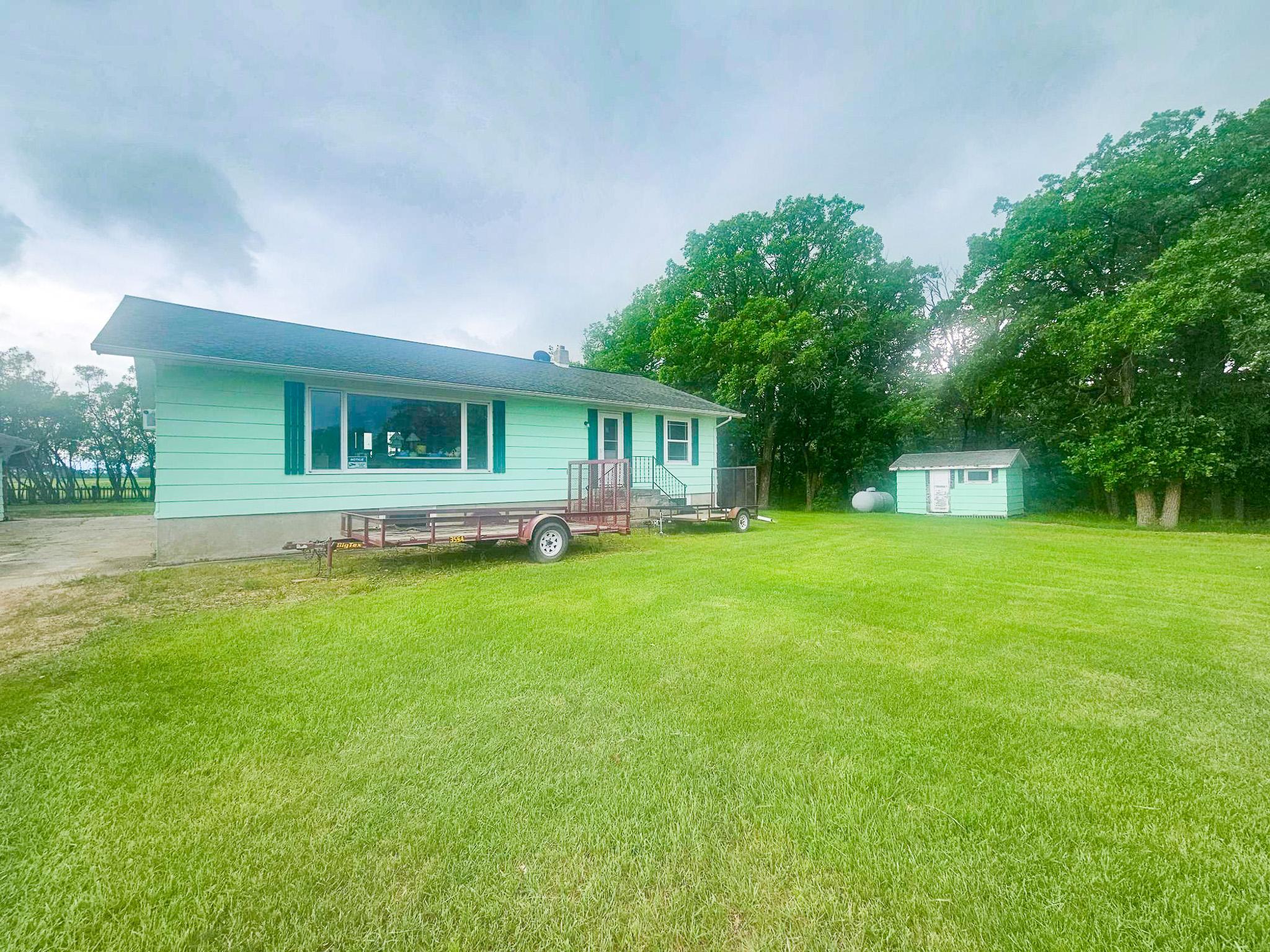2617 Highway 175 Hallock, MN 56728 - Photo 1 of 26