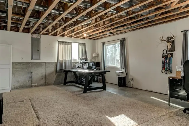 $475,000 | 703 Mulberry Street, Pleasant Hill, MO 64080