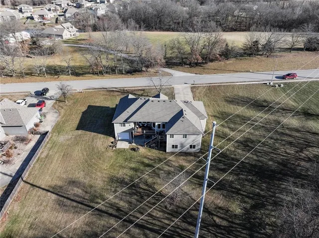 $475,000 | 703 Mulberry Street, Pleasant Hill, MO 64080