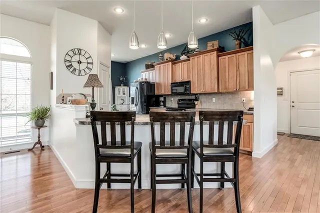 $475,000 | 703 Mulberry Street, Pleasant Hill, MO 64080