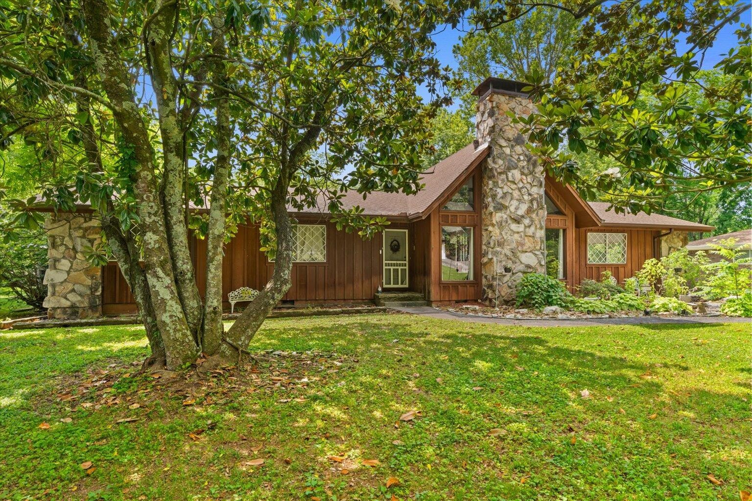 313 North Tibbs Road Dalton, GA 30720 - Photo 4 of 39 Gallery Image 4