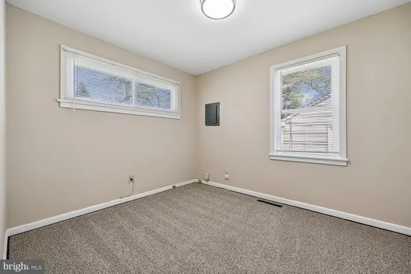 $489,000 | 1123 Parrish Drive, Rockville, MD 20851