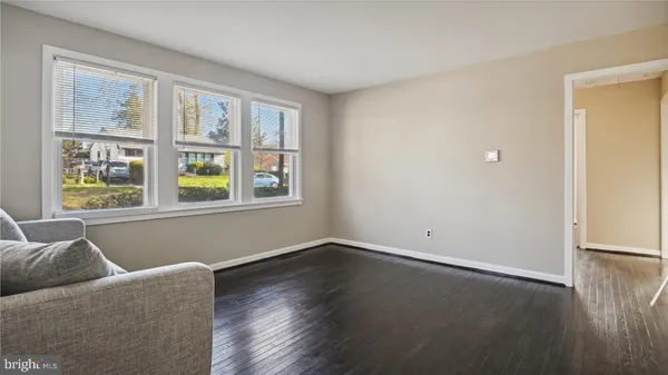 $489,000 | 1123 Parrish Drive, Rockville, MD 20851