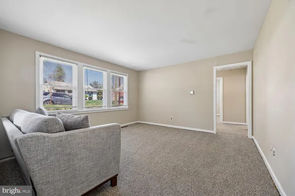 $489,000 | 1123 Parrish Drive, Rockville, MD 20851