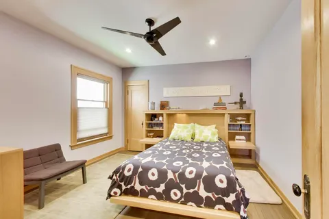 $889,000 | 138 Ashland Avenue, River Forest, IL 60305